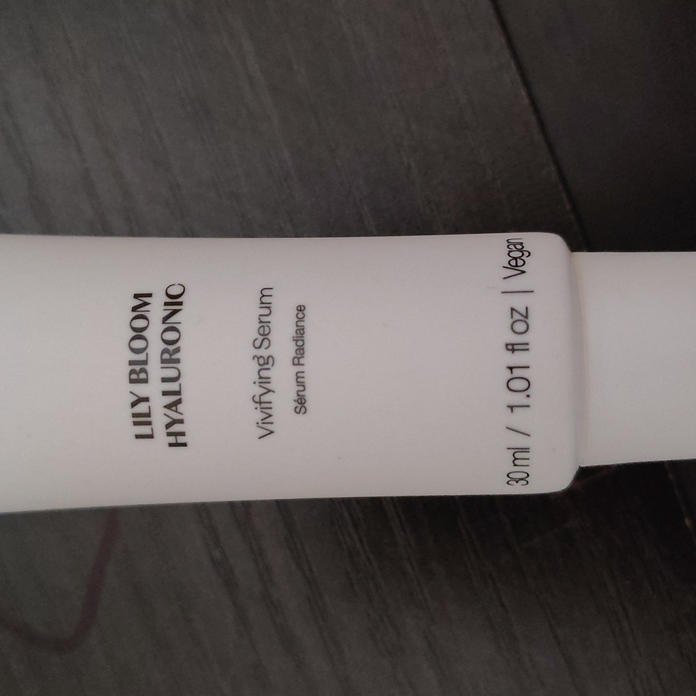 Exfoliator and Serum - Picture 7 of 7